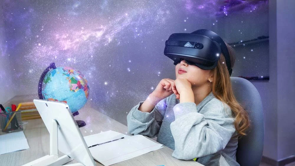 learning environments through virtual and augmented reality technologies